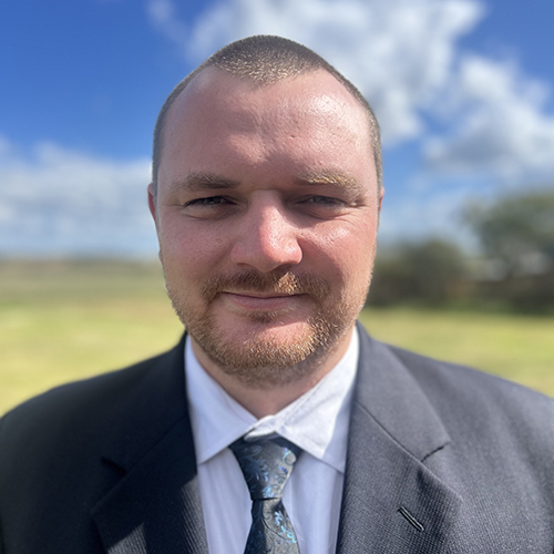 https://trumpetofpatriots.org/wp-content/uploads/2025/04/QLD_Maranoa_Jonathan-Cumes.jpg
